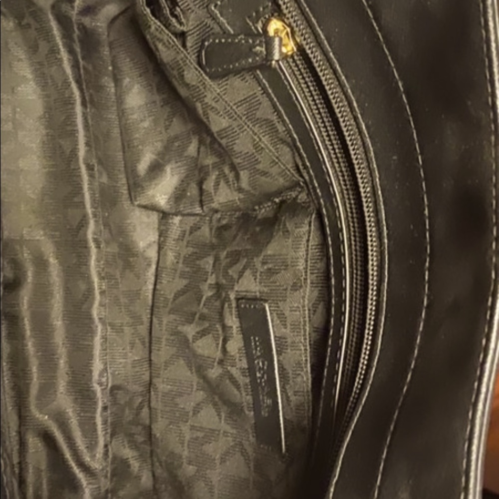 Authentic Michael Kors purse with key tag